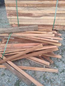 Kayu 1x2 panjang 4kaki sahaja 8477