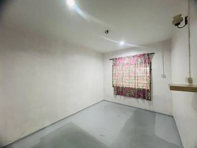 1-storey Terraced House For Sale in Batu Berendam,MLK