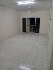 Condominium For Sale in Prai Inai Condominium