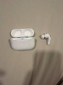 Airpods pro 3 gen barely used (lost one side)