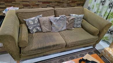 Sofa, Perabot Dan Barang Elektrik