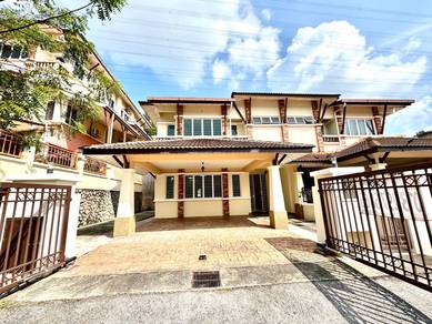 Semi-Detached House For Sale in Gombak,KUL