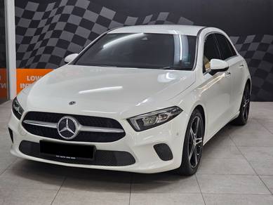 Mercedes Benz A200 200 PROGRESSIVE LINE in Seri Kembangan, SGR