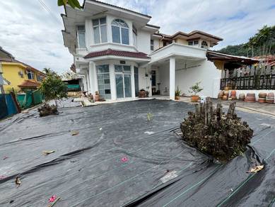 Semi-Detached House For Sale in Sepang,SGR