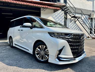 Toyota Alphard Z in Petaling Jaya, SGR