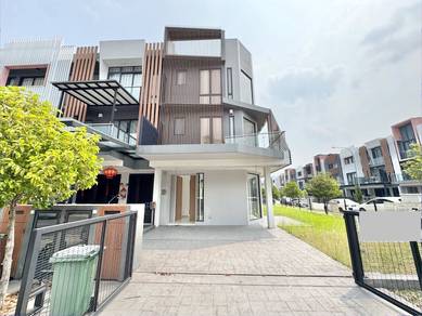 3-storey Terraced House For Sale in Puchong,SGR