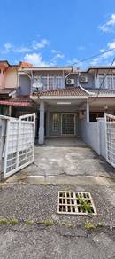 2-storey Terraced House For Sale in Seri Kembangan,SGR