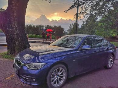 BMW 320i 20i SPORT LINE (CKD) in Telok Panglima Garang, SGR