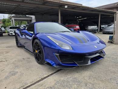 Ferrari 488 PISTA in KL City, KUL