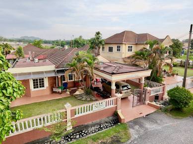 Bungalow House For Sale in Dengkil,SGR