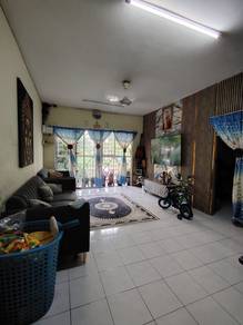 Condominium For Sale in Desa Putra Apartment (Batu Caves)