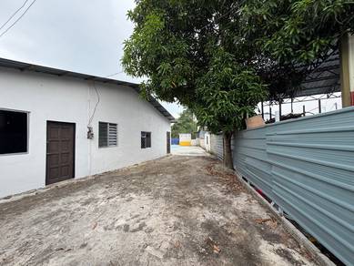 Warehouse / Factory For Rent in Jelutong,PNG