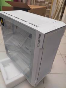 Gigabyte C102 white PC case