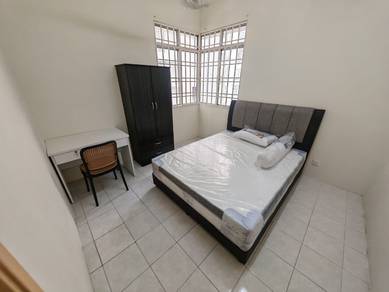 Condominium For Rent in Platinum Hill PV 5