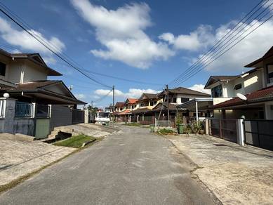 2-storey Terraced House For Sale in Kuching,SWK