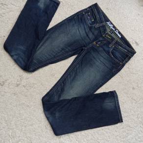 Tommy Hilfiger Women's Dark Denim Modern Straight