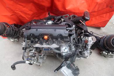 Honda HRV 1.8 Engine Kosong