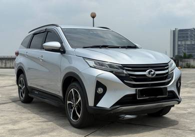 Perodua Aruz AV in Bandar Puteri Puchong, SGR