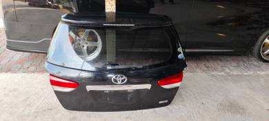 Toyota Wish sepet zge20 rear bonnet
