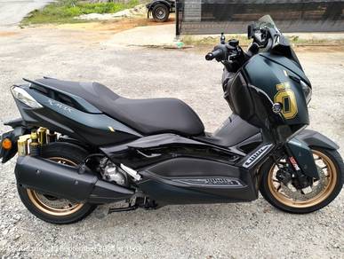 Yamaha XMAX