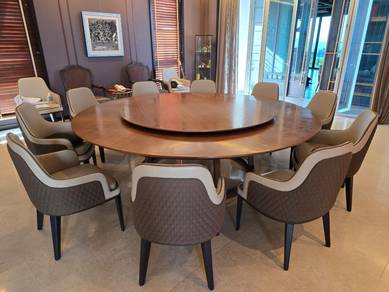 Round Dining Table with 12 chairs