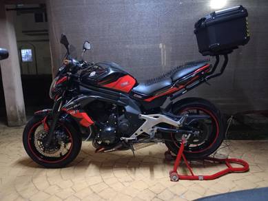 Kawasaki ER-6n
