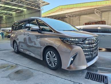 Toyota Alphard Z in Sungai Besi, KUL