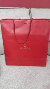 Paper bag omega