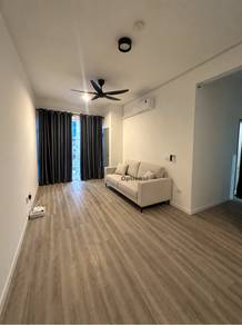 Condominium For Rent in LakeFront Residence