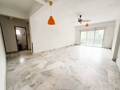 Apartment For Sale in Melawati Hillside Apartment