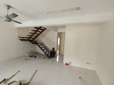2-storey Terraced House For Rent in Seri Kembangan,SGR