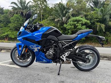 Suzuki GSX-8S