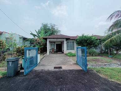 Semi-Detached House For Sale in Nilai,NSN