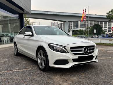 Mercedes Benz C200 200 AVANTGARDE (CKD) in Kota Damansara, SGR