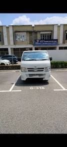 Toyota Hiace COMMUTER (KDH223) in Johor Bahru, JHR
