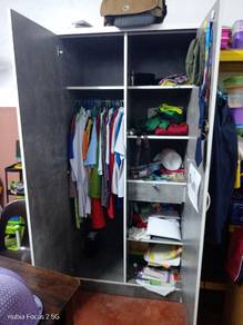 almari baju 2 pintu