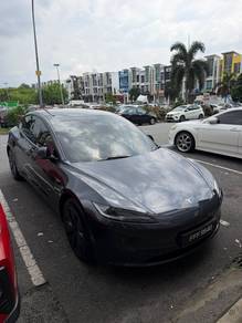 Tesla Model 3 LONG RANGE AWD in Johor Bahru, JHR