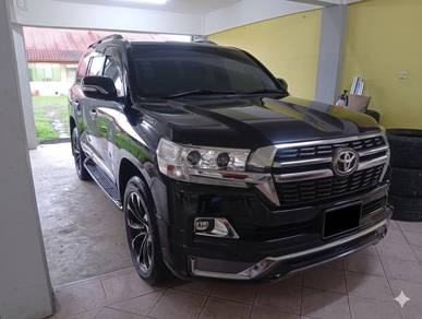 Toyota Land Cruiser V8 in Kota Kinabalu, SBH