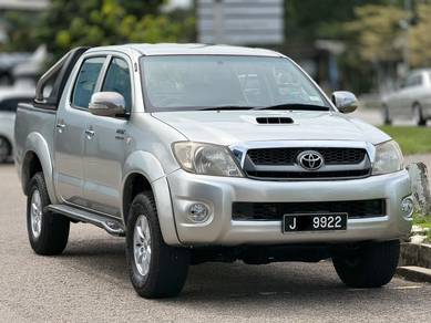 2011 Toyota Hilux G