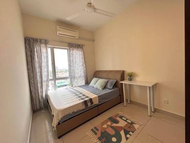 Room in OUG, KUL