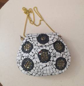 White dinner bag