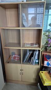 Bookshelf / Display cabinet