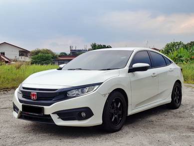 Honda Civic S i-VTEC in Kajang, SGR