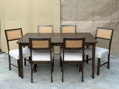 Muji Style Dining Table 