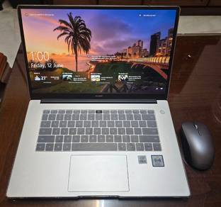 Huawei Matebook D15 i5 10Gen 8/512GB