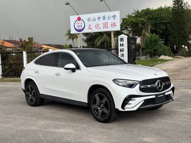 Mercedes Benz GLC300 300 4MATIC AMG LINE in Johor Bahru, JHR