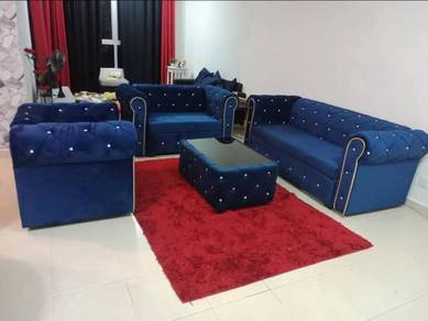 sofa chesterfield sekali meja kopi 