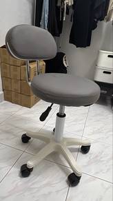 beauty salon chair