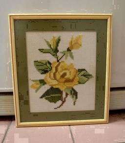 Vintage Cross-Stitch Picture - Yellow Roses