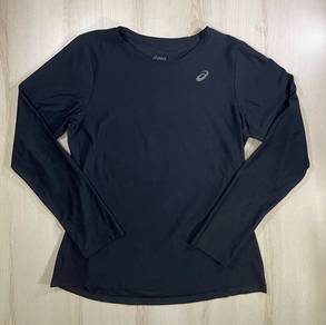 Asics Ladies’ Black Tee #DQ Used